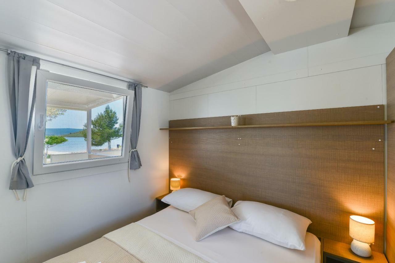 Mobile House Nord 1 Laguna Villa Turanj Exterior photo